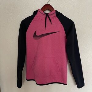 Nike therma-fit sweater